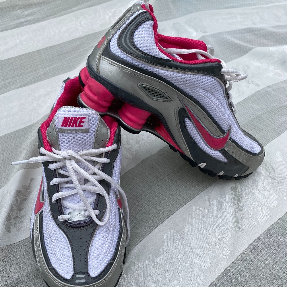 Nike+ Shox